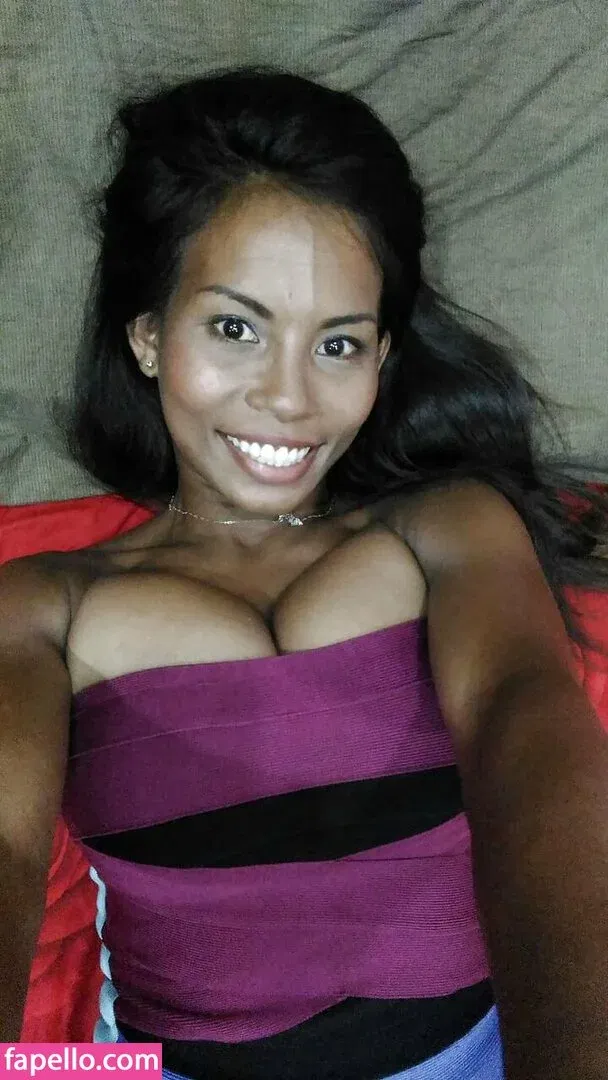 PaulaThai Onlyfans Photo Gallery 