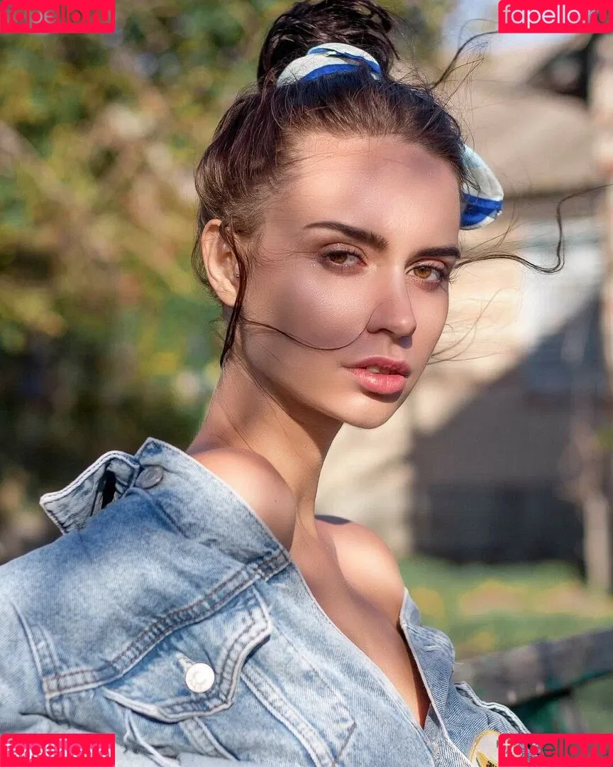 Anna Savich Onlyfans Photo Gallery 