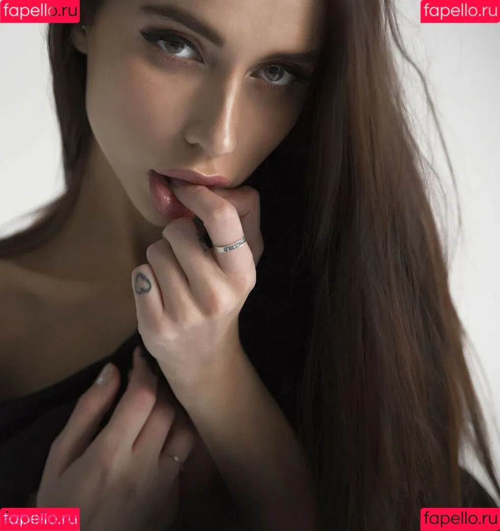 Anna Savich Onlyfans Photo Gallery 