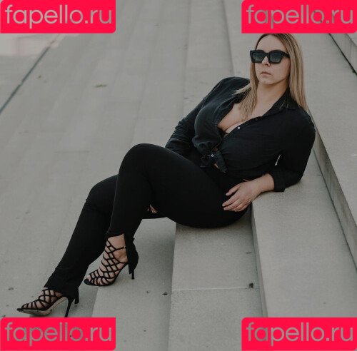 Anna Schmidt Onlyfans Photo Gallery 