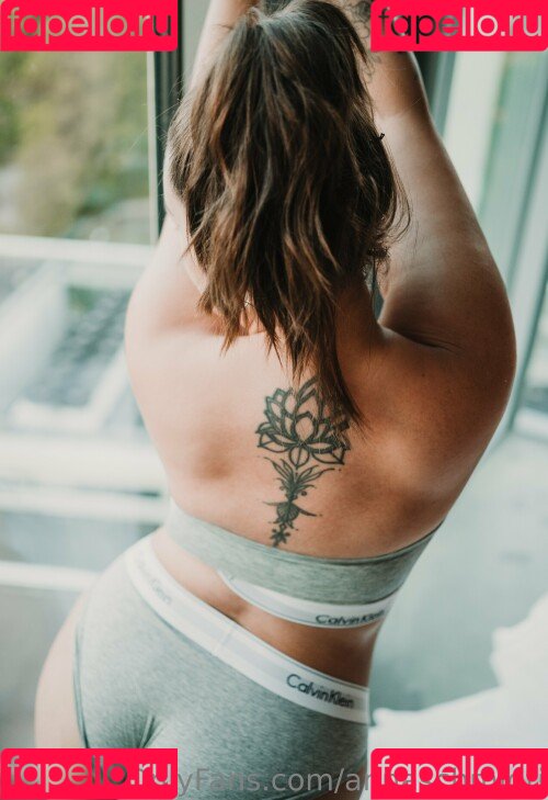 Anna Schmidt Onlyfans Photo Gallery 