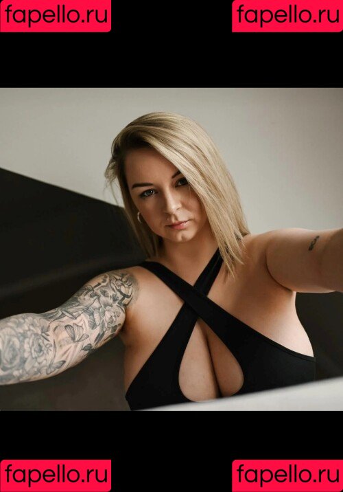 Anna Schmidt Onlyfans Photo Gallery 