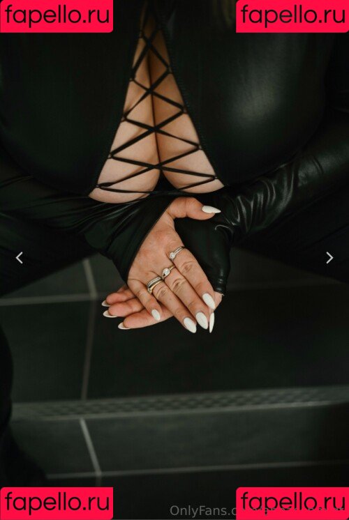 Anna Schmidt Onlyfans Photo Gallery 