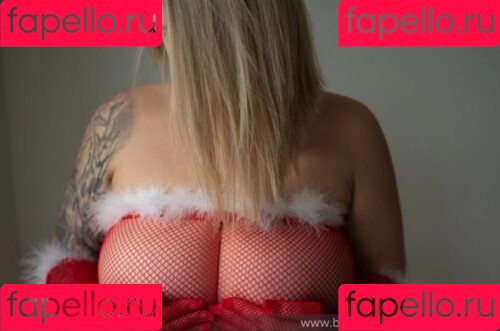 Anna Schmidt Onlyfans Photo Gallery 