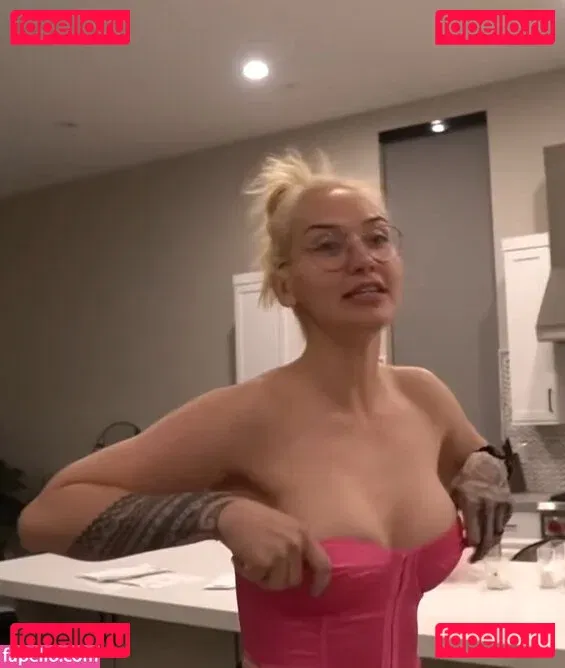 Geovanna Antoinette Onlyfans Photo Gallery 