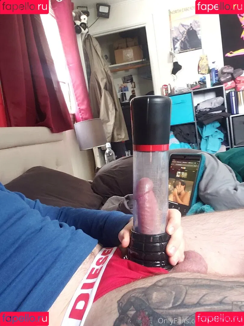 andymoto Onlyfans Photo Gallery 