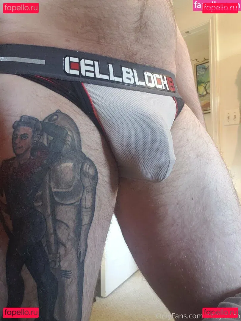 andymoto Onlyfans Photo Gallery 