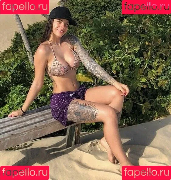 Thayna Lopes Onlyfans Photo Gallery 