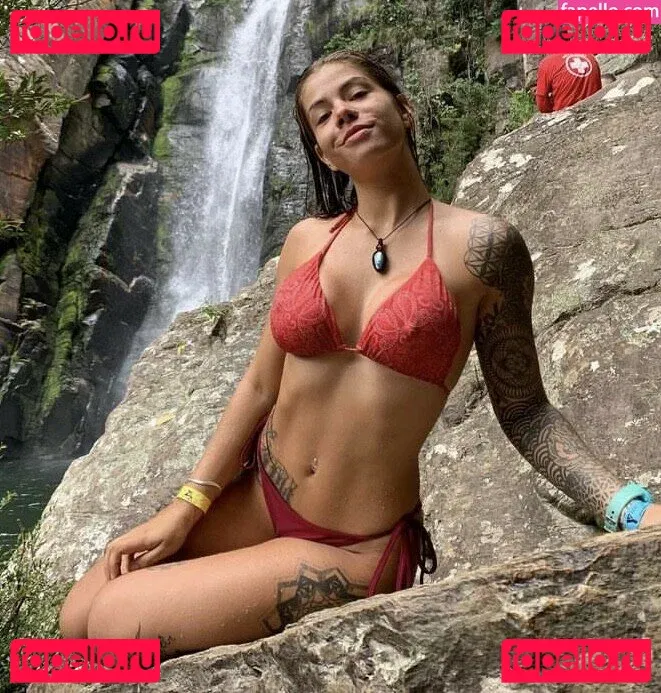 Thayna Lopes Onlyfans Photo Gallery 