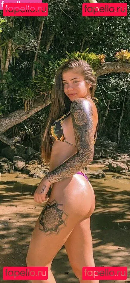 Thayna Lopes Onlyfans Photo Gallery 