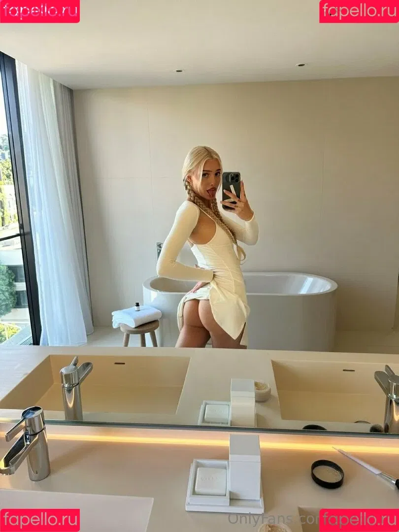 urbbyari Onlyfans Photo Gallery 