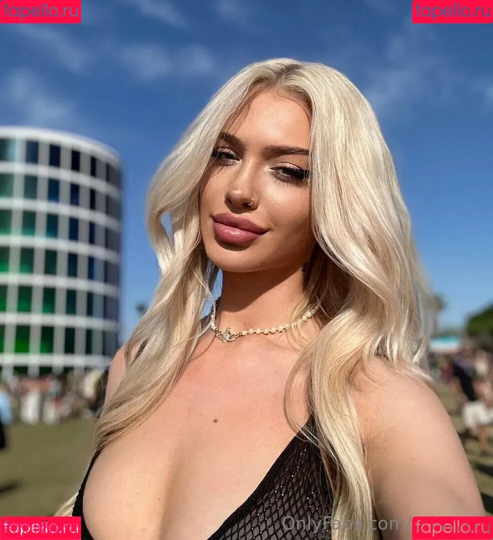 urbbyari Onlyfans Photo Gallery 