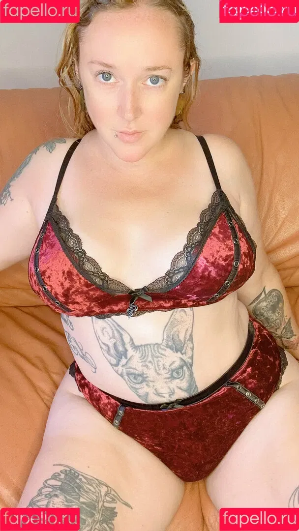 Kisica Onlyfans Photo Gallery 