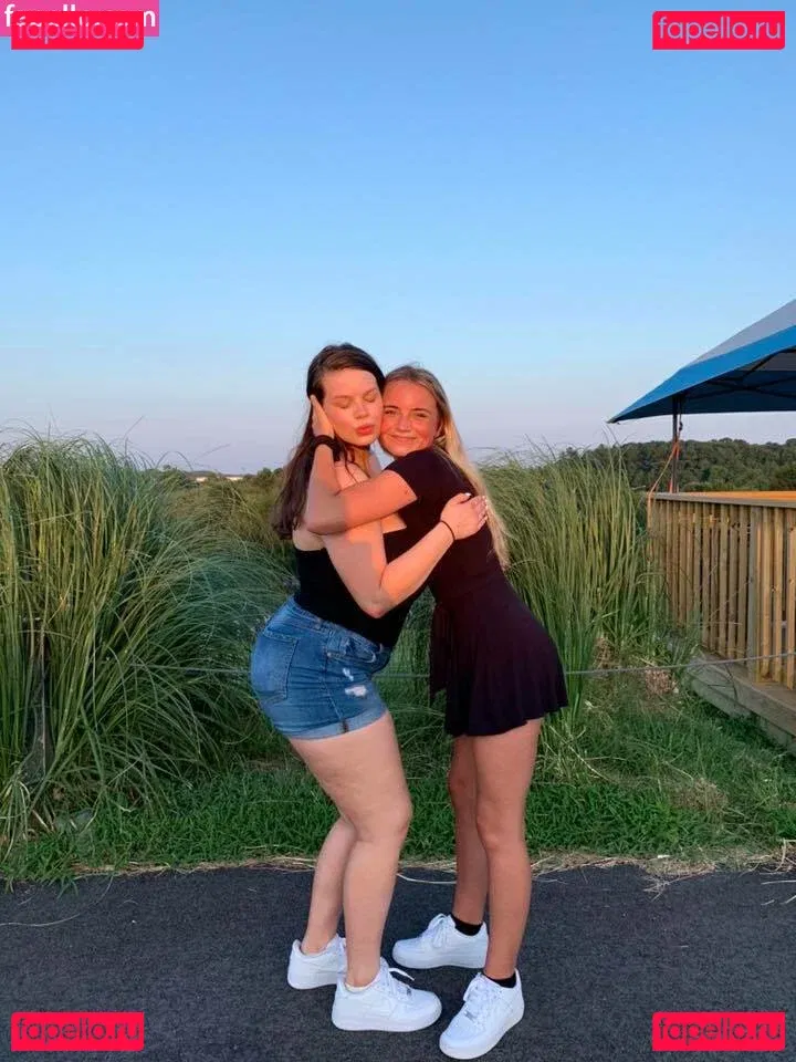 Rachel P Onlyfans Photo Gallery 