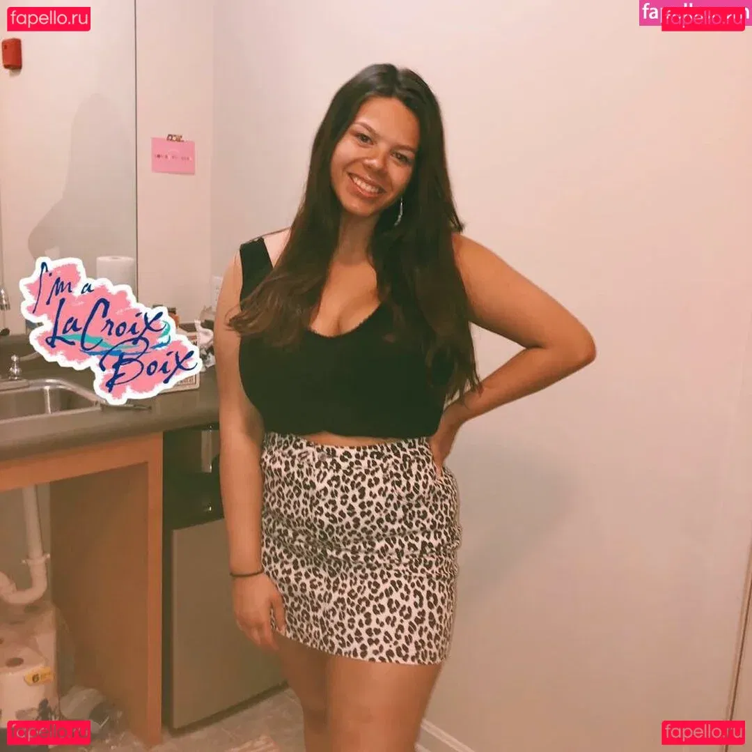 Rachel P Onlyfans Photo Gallery 