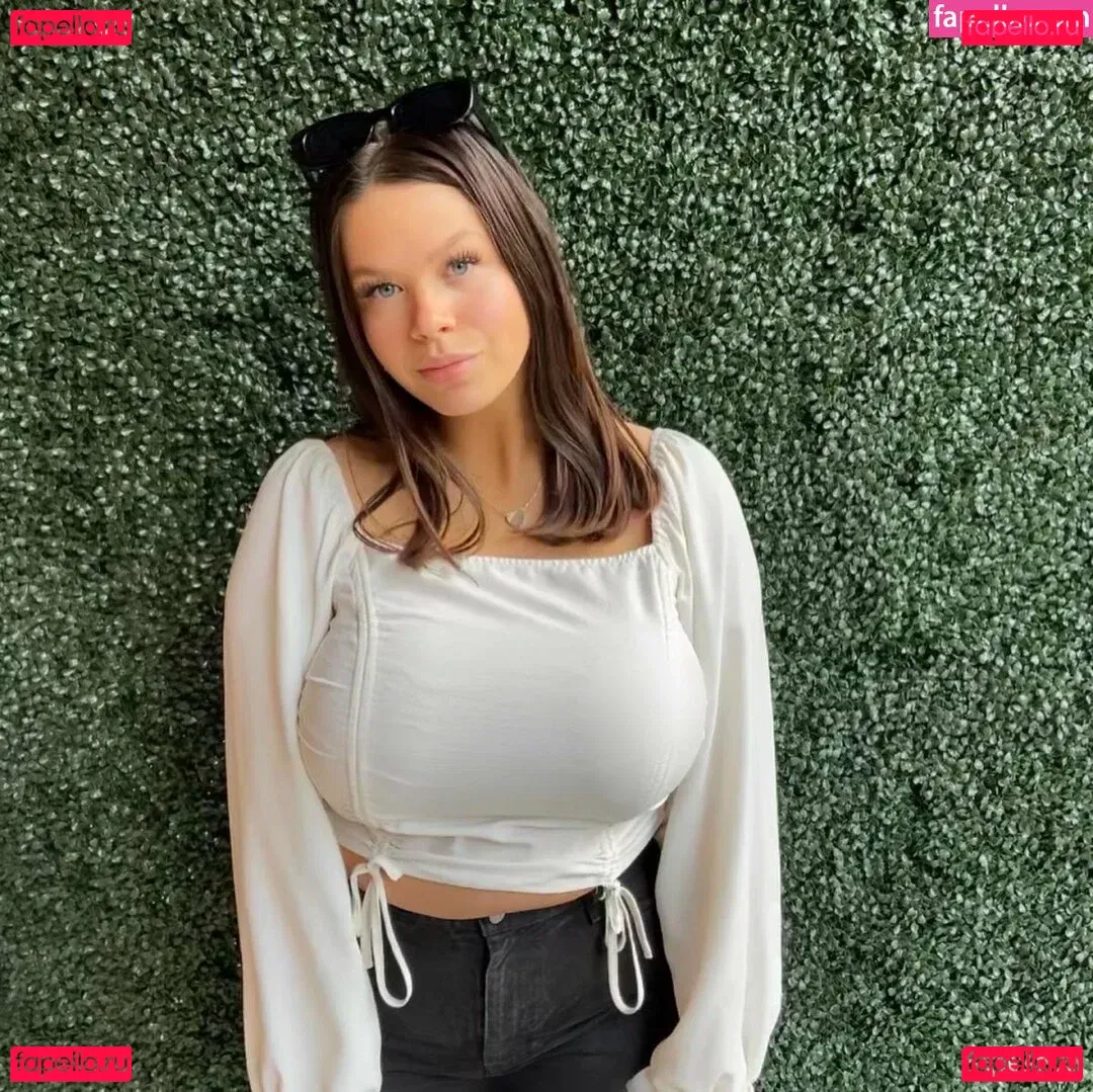 Rachel P Onlyfans Photo Gallery 