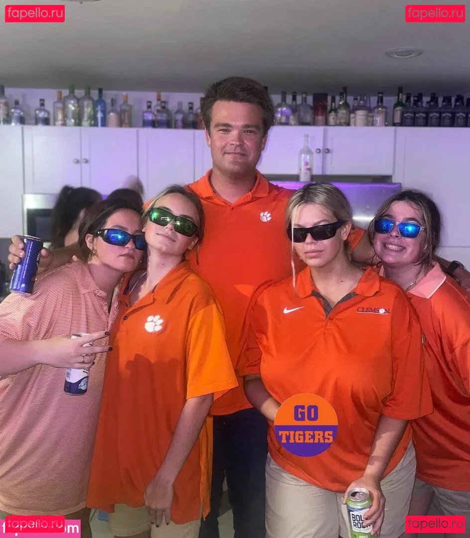 Rachel P Onlyfans Photo Gallery 