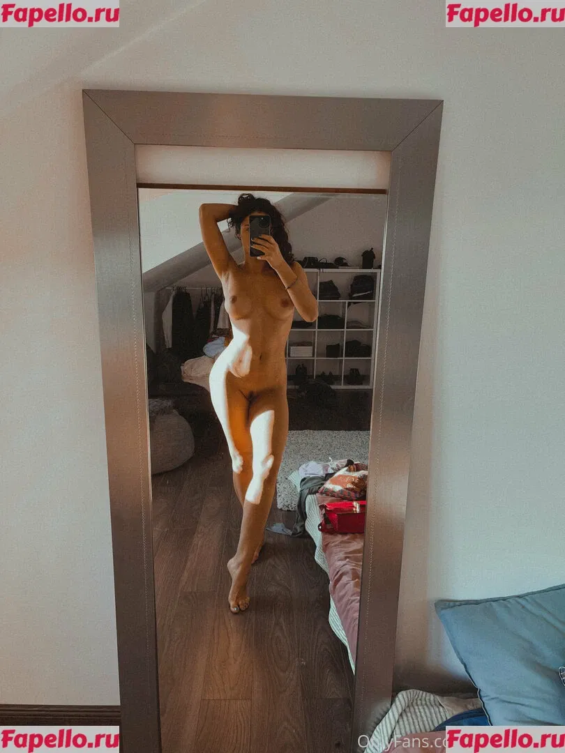 Monkeylina Onlyfans Photo Gallery 
