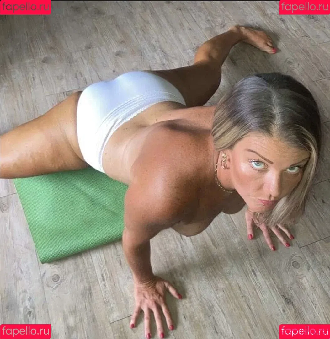 MsSweetTea Onlyfans Photo Gallery 