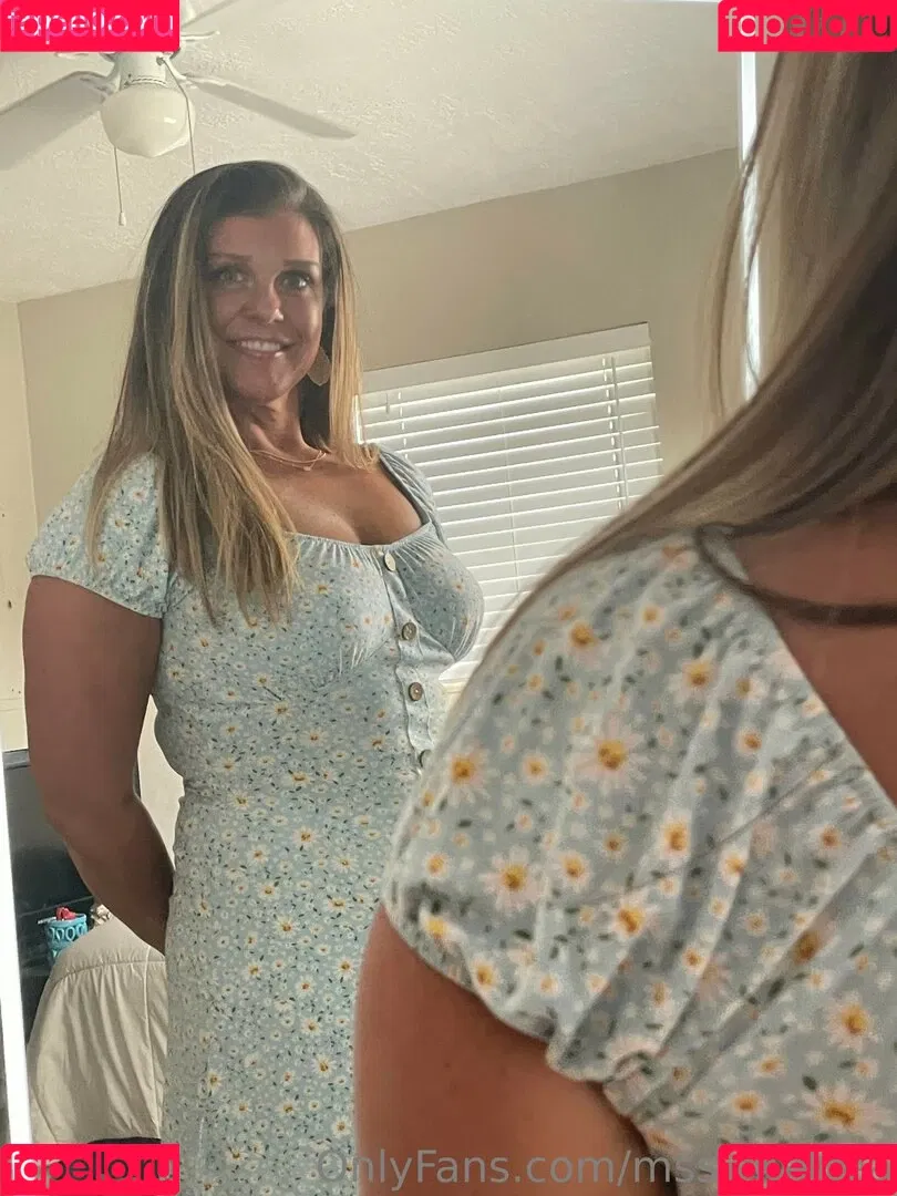 MsSweetTea Onlyfans Photo Gallery 