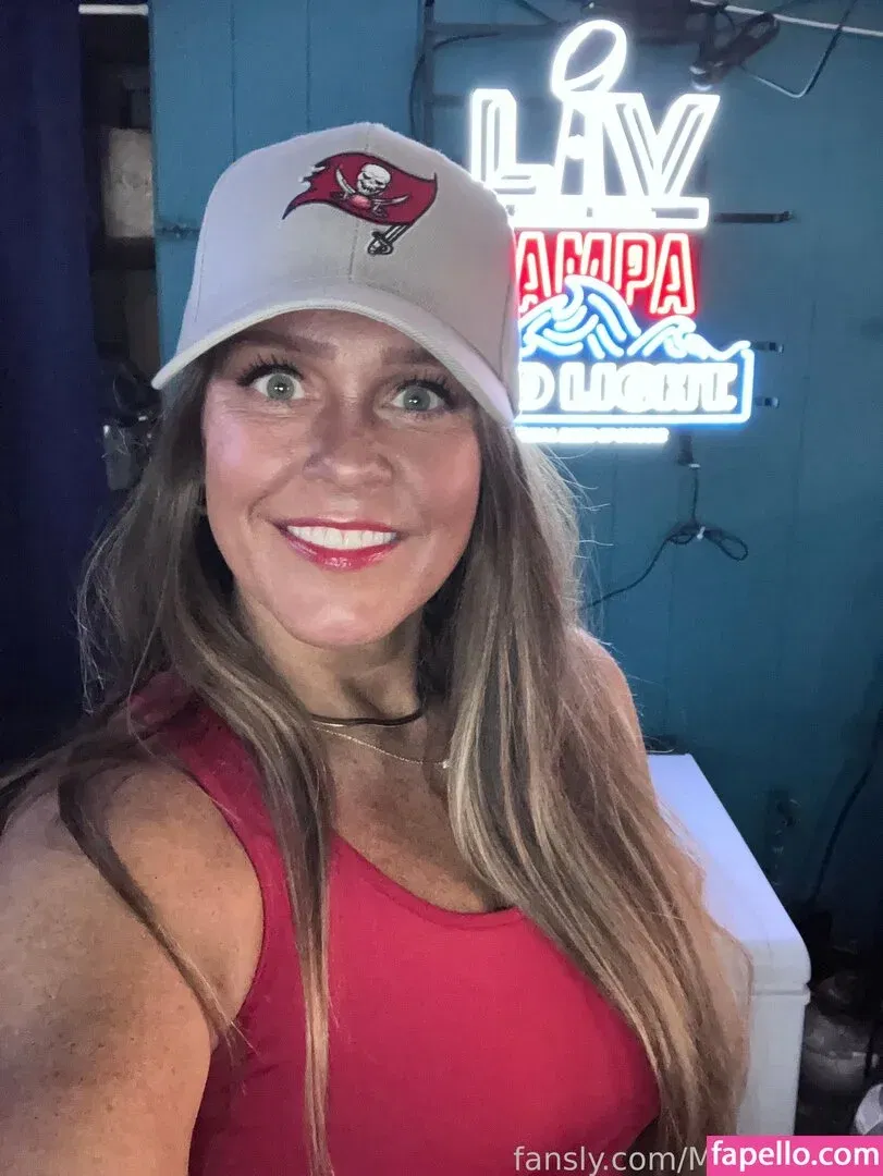 MsSweetTea Onlyfans Photo Gallery 