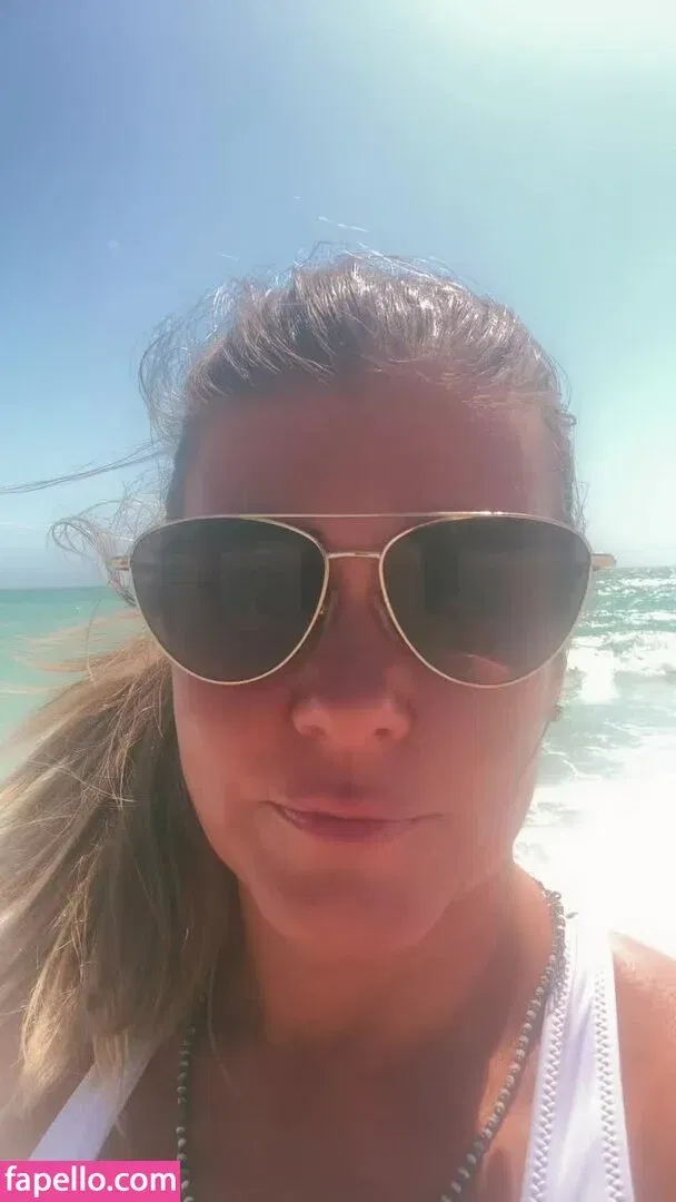 MsSweetTea Onlyfans Photo Gallery 