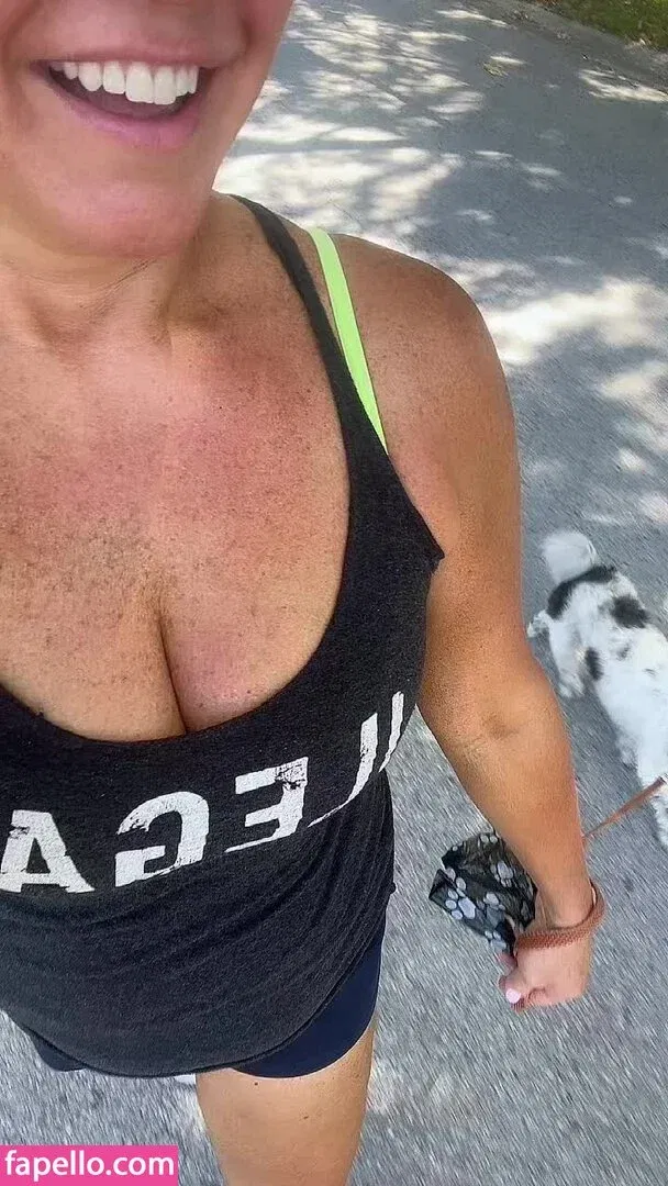 MsSweetTea Onlyfans Photo Gallery 