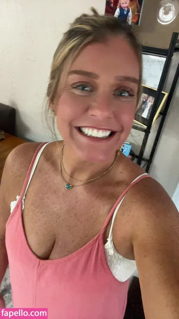 MsSweetTea Onlyfans Photo Gallery 