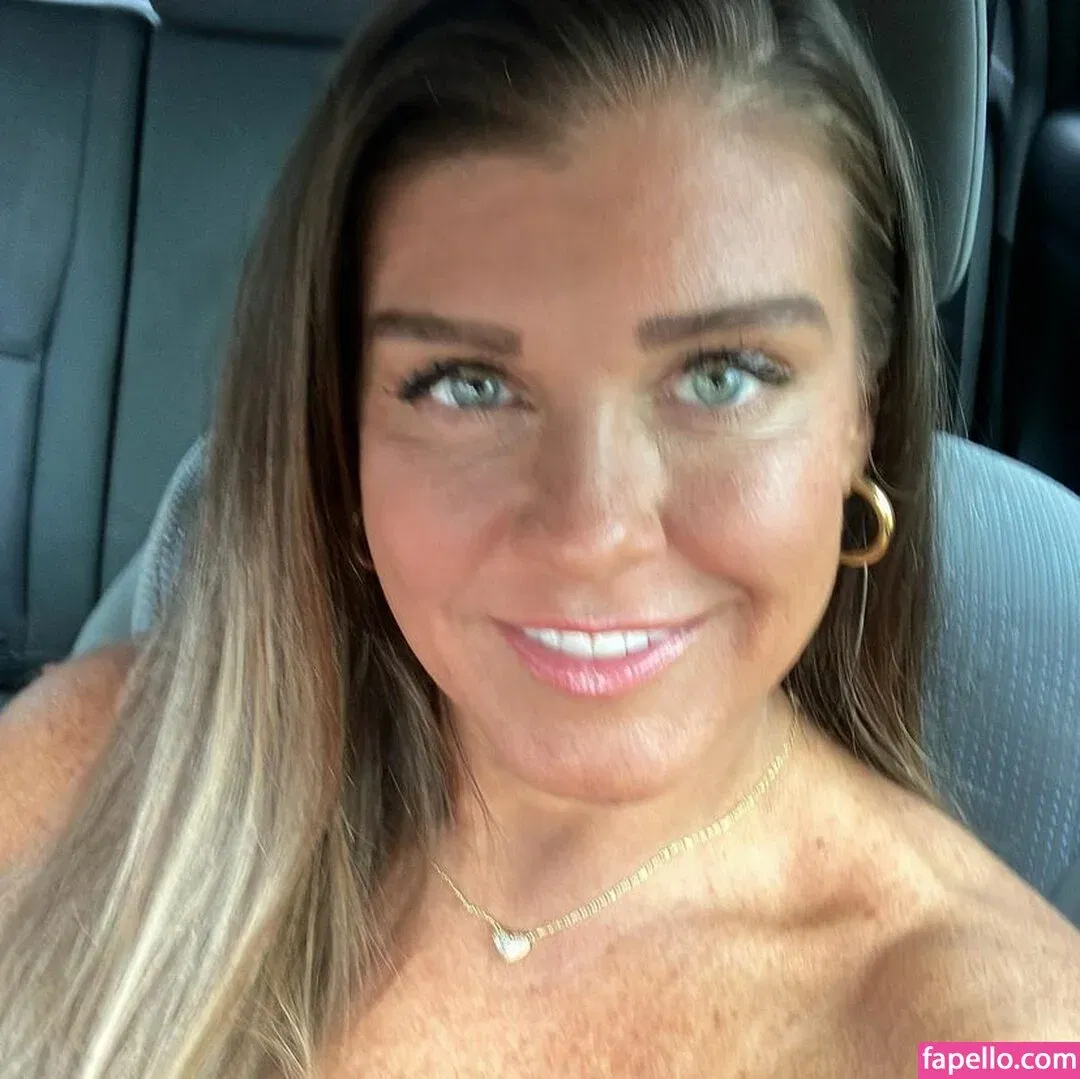 MsSweetTea Onlyfans Photo Gallery 