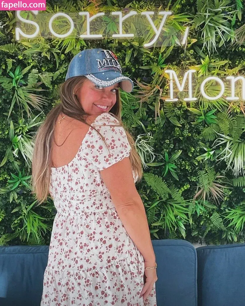 MsSweetTea Onlyfans Photo Gallery 