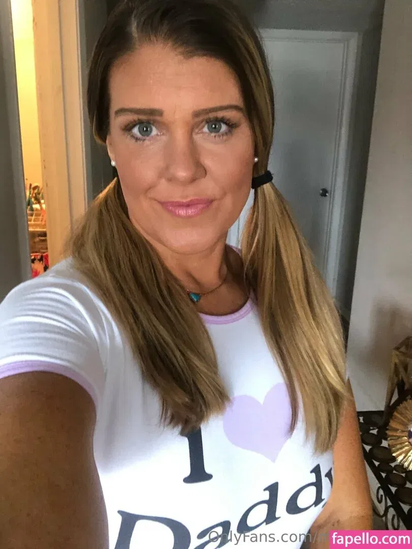 MsSweetTea Onlyfans Photo Gallery 