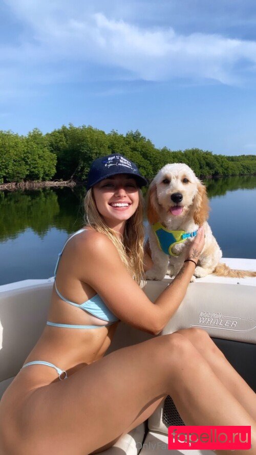 Taylor Gallo Onlyfans Photo Gallery 