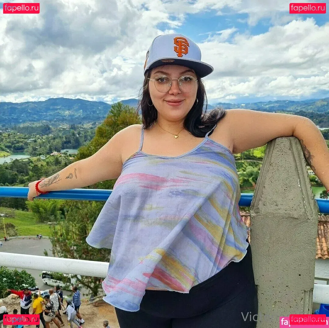 bu1terfly Onlyfans Photo Gallery 