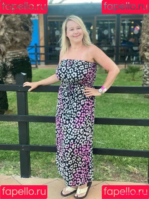 Mrs Hotwife Onlyfans Photo Gallery 