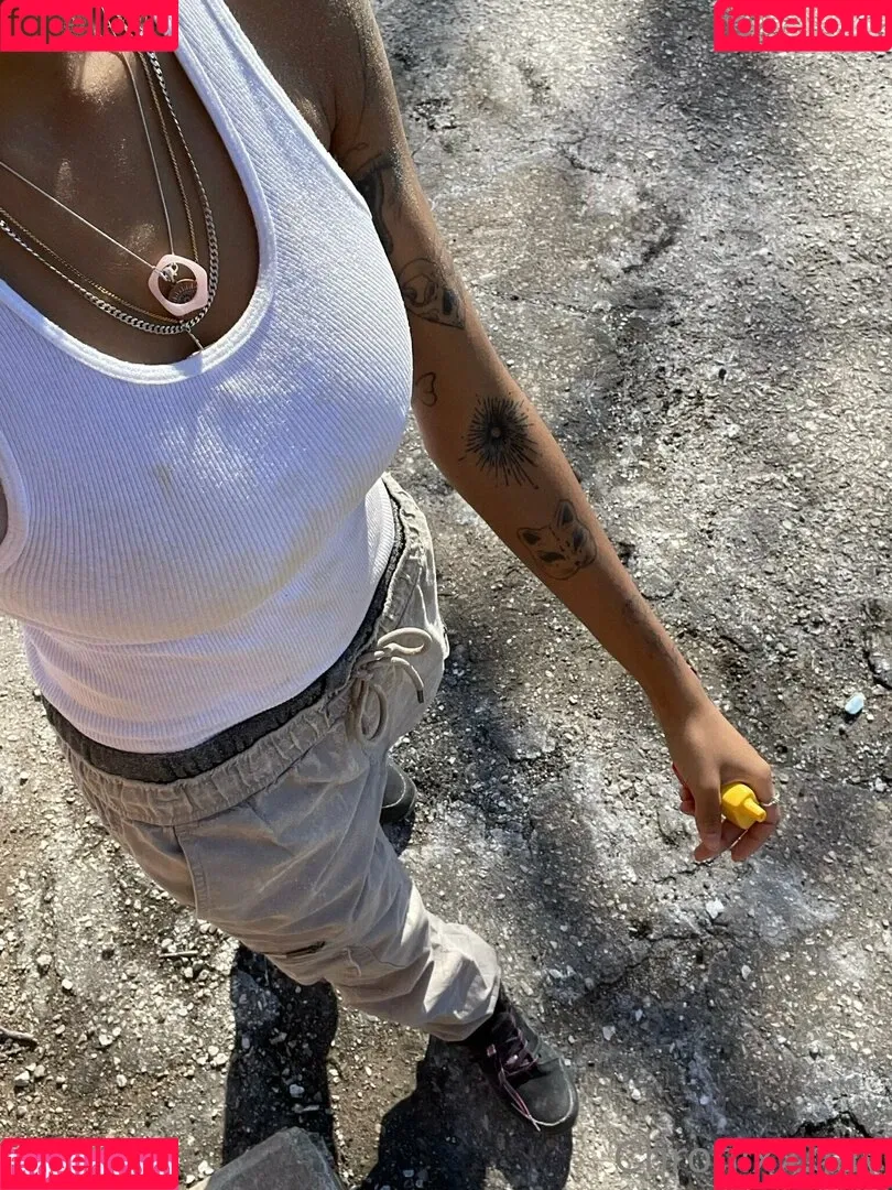 Chronixx.tay Onlyfans Photo Gallery 