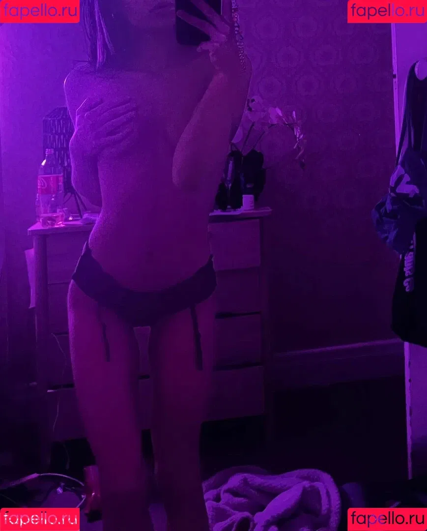 loochibabi Onlyfans Photo Gallery 