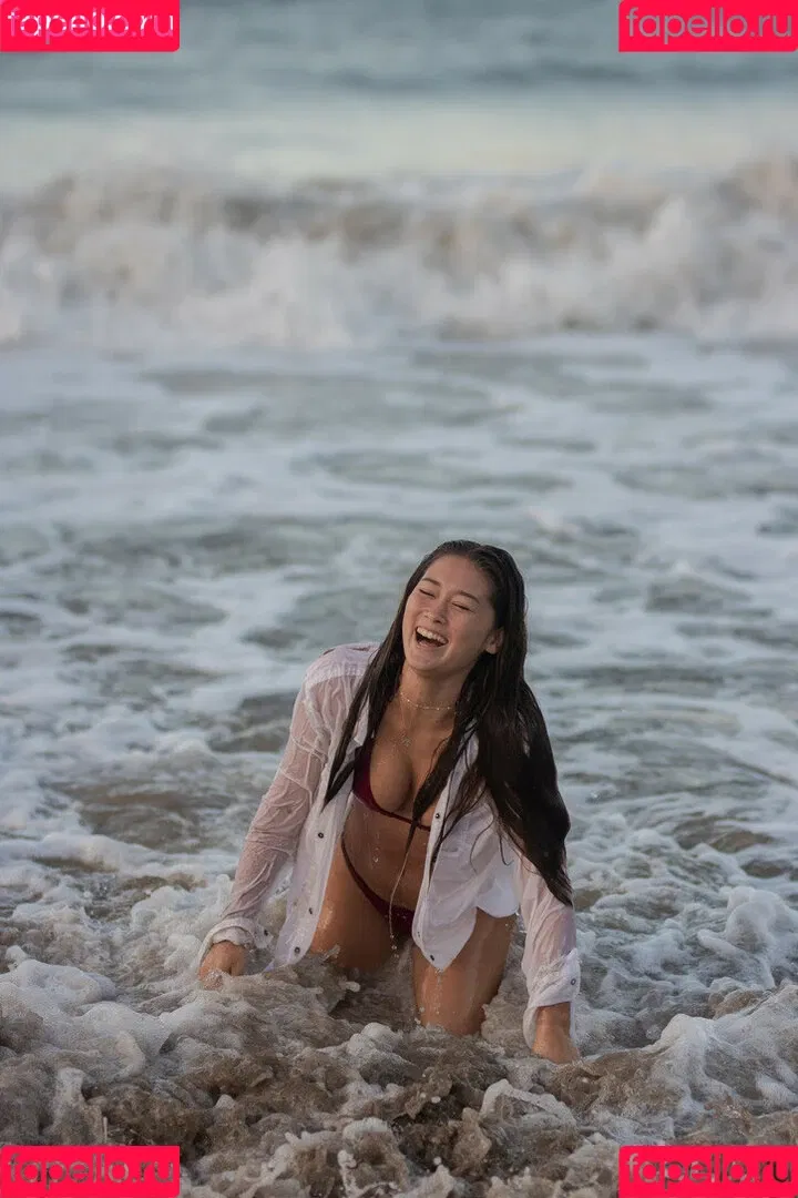 Elise Yukimura Onlyfans Photo Gallery 