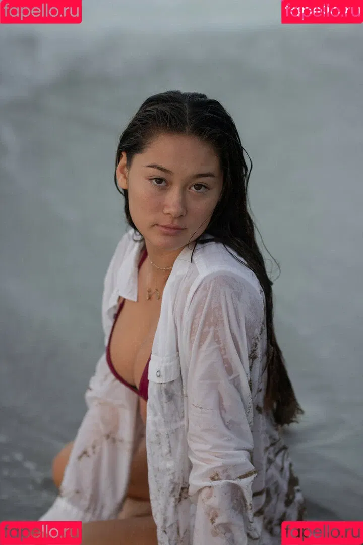 Elise Yukimura Onlyfans Photo Gallery 