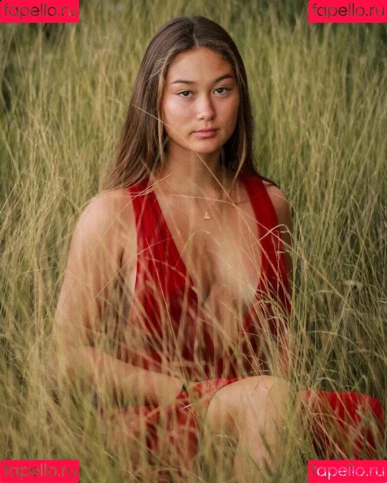 Elise Yukimura Onlyfans Photo Gallery 