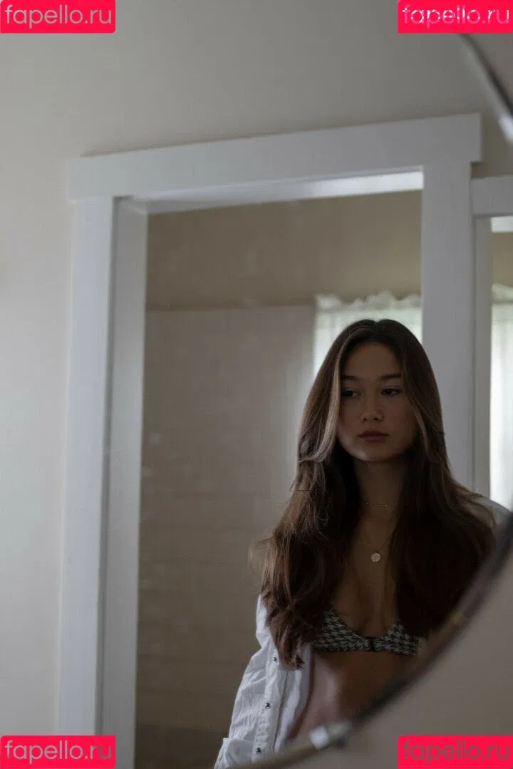 Elise Yukimura Onlyfans Photo Gallery 