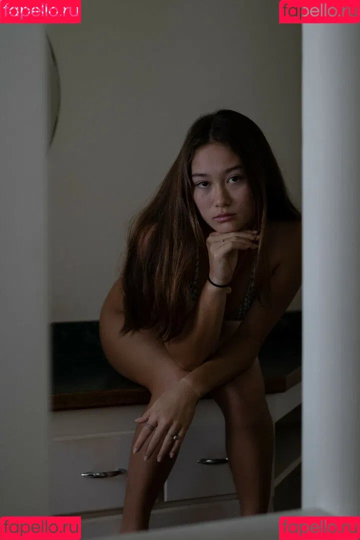 Elise Yukimura Onlyfans Photo Gallery 