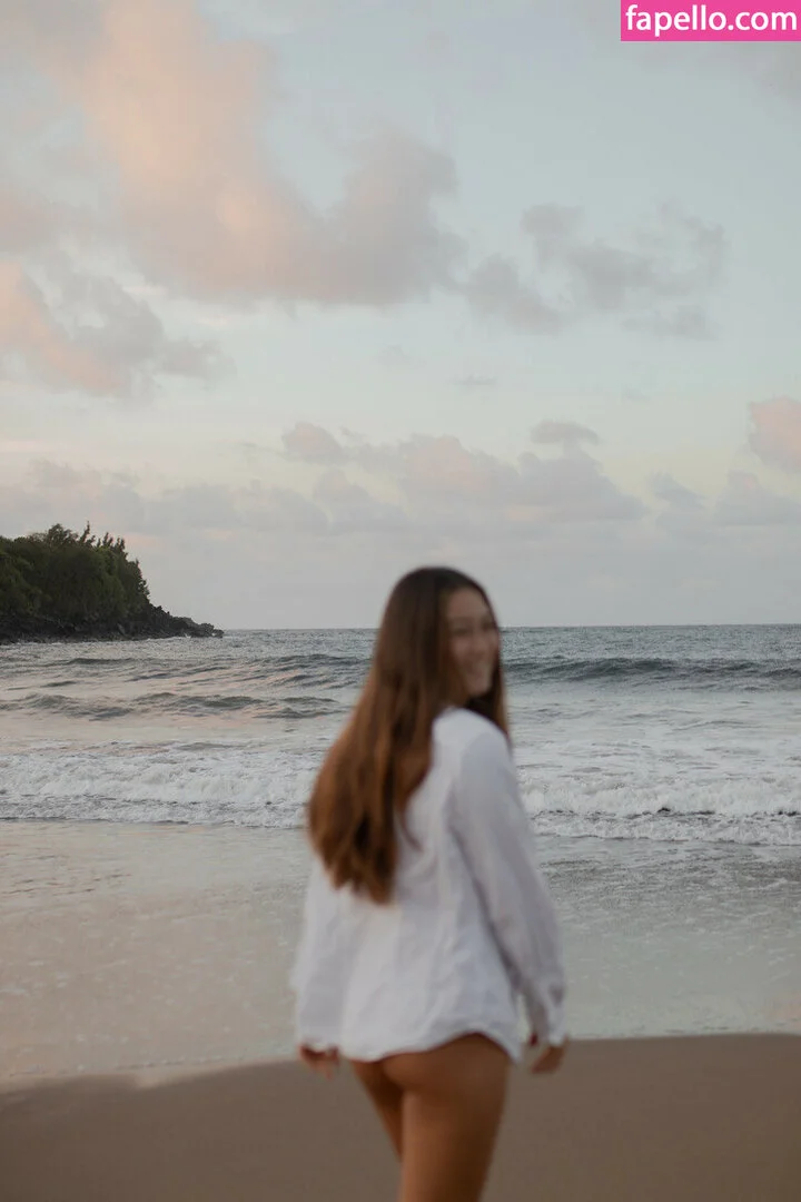 Elise Yukimura Onlyfans Photo Gallery 