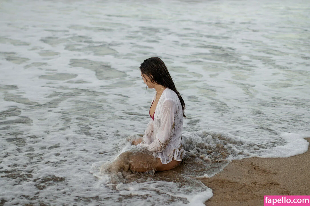 Elise Yukimura Onlyfans Photo Gallery 