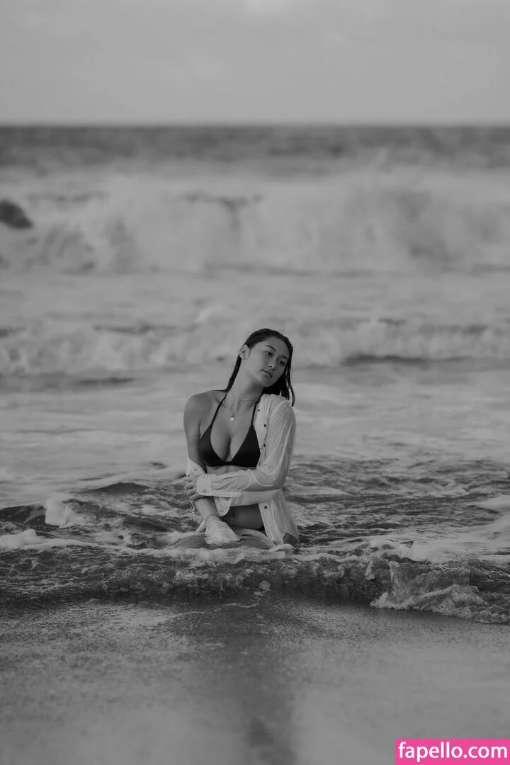 Elise Yukimura Onlyfans Photo Gallery 