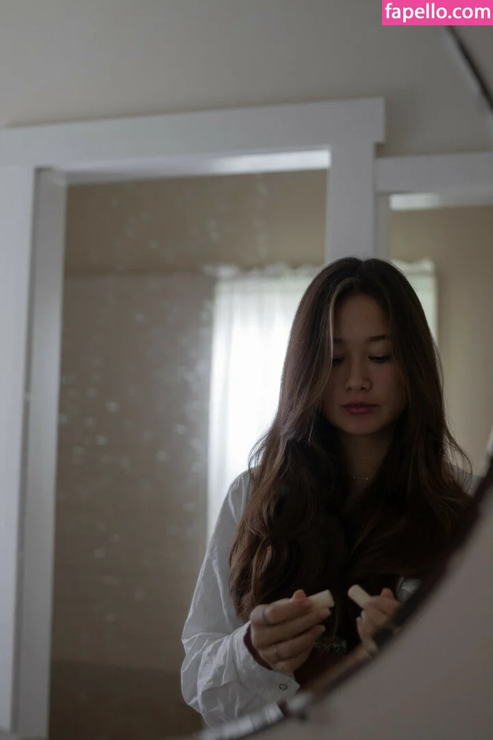 Elise Yukimura Onlyfans Photo Gallery 