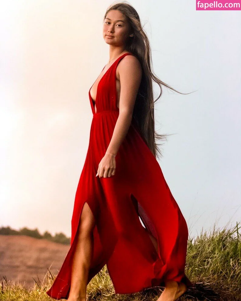 Elise Yukimura Onlyfans Photo Gallery 