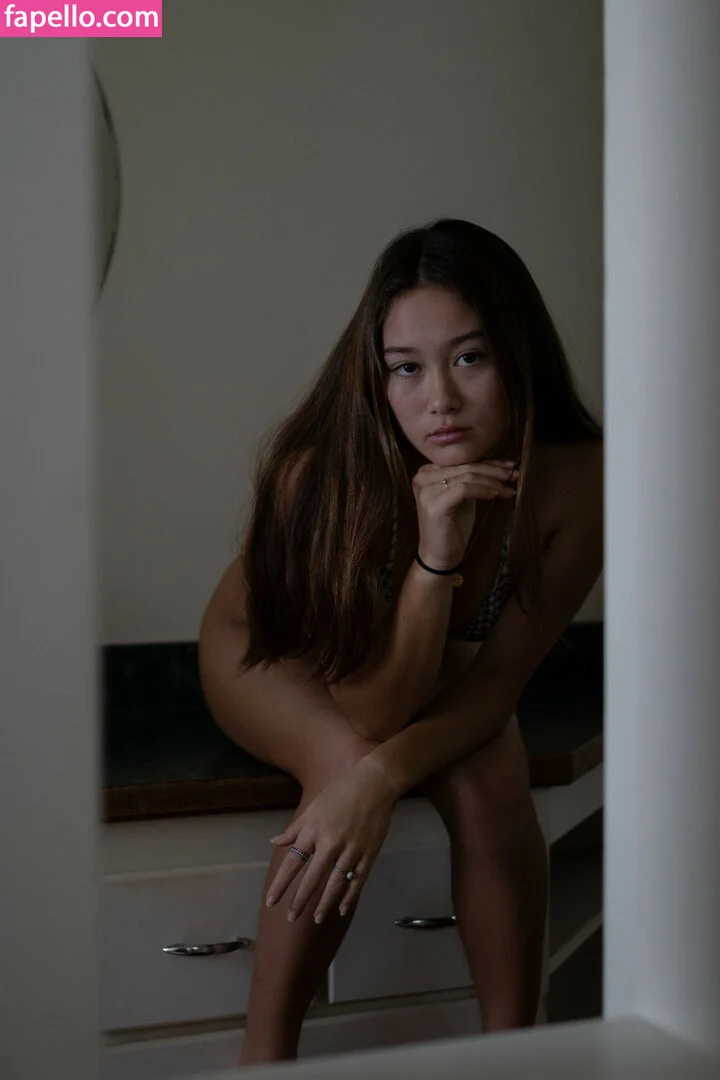 Elise Yukimura Onlyfans Photo Gallery 