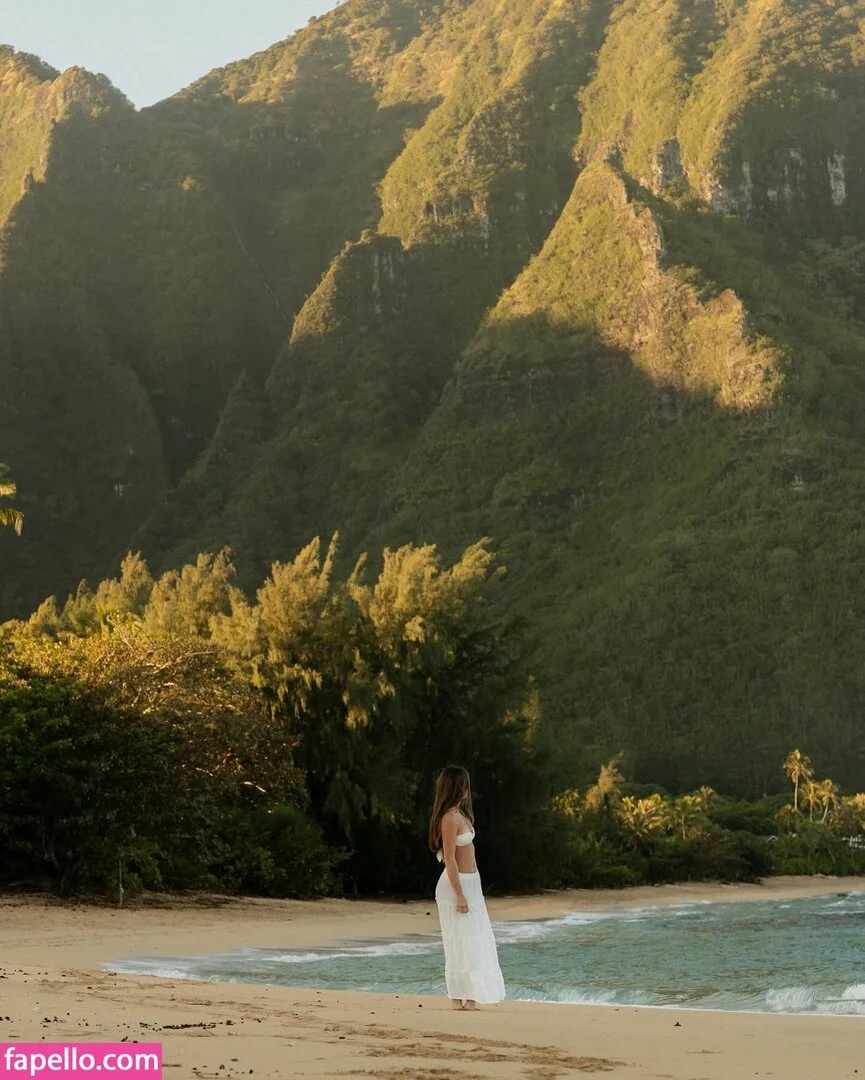 Elise Yukimura Onlyfans Photo Gallery 