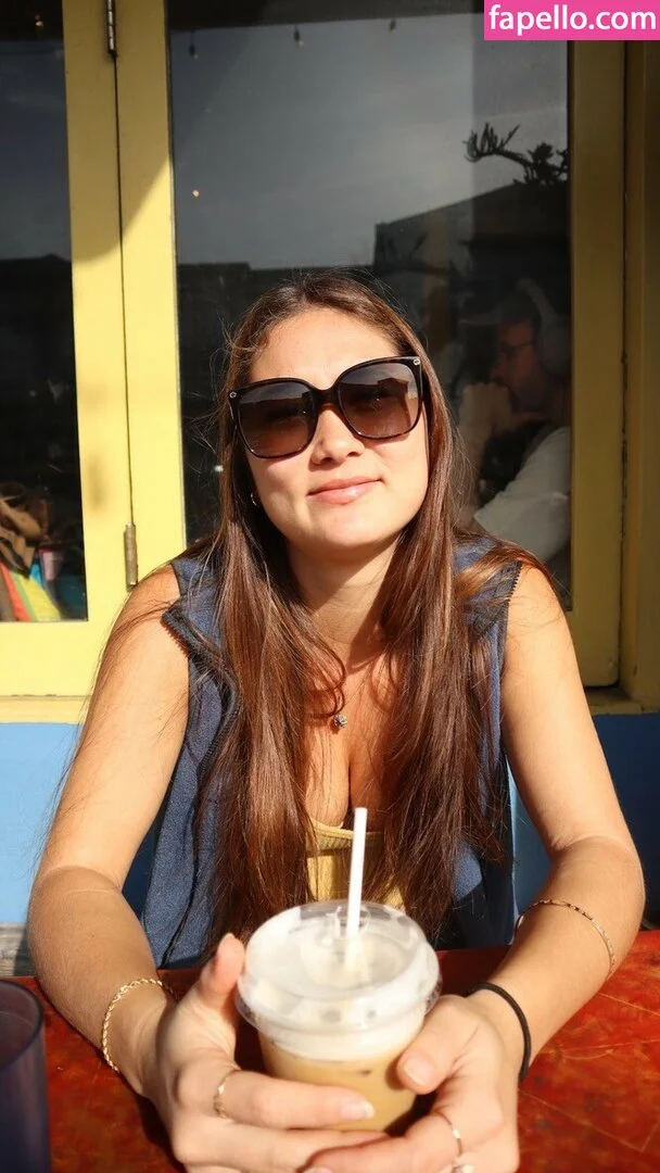 Elise Yukimura Onlyfans Photo Gallery 