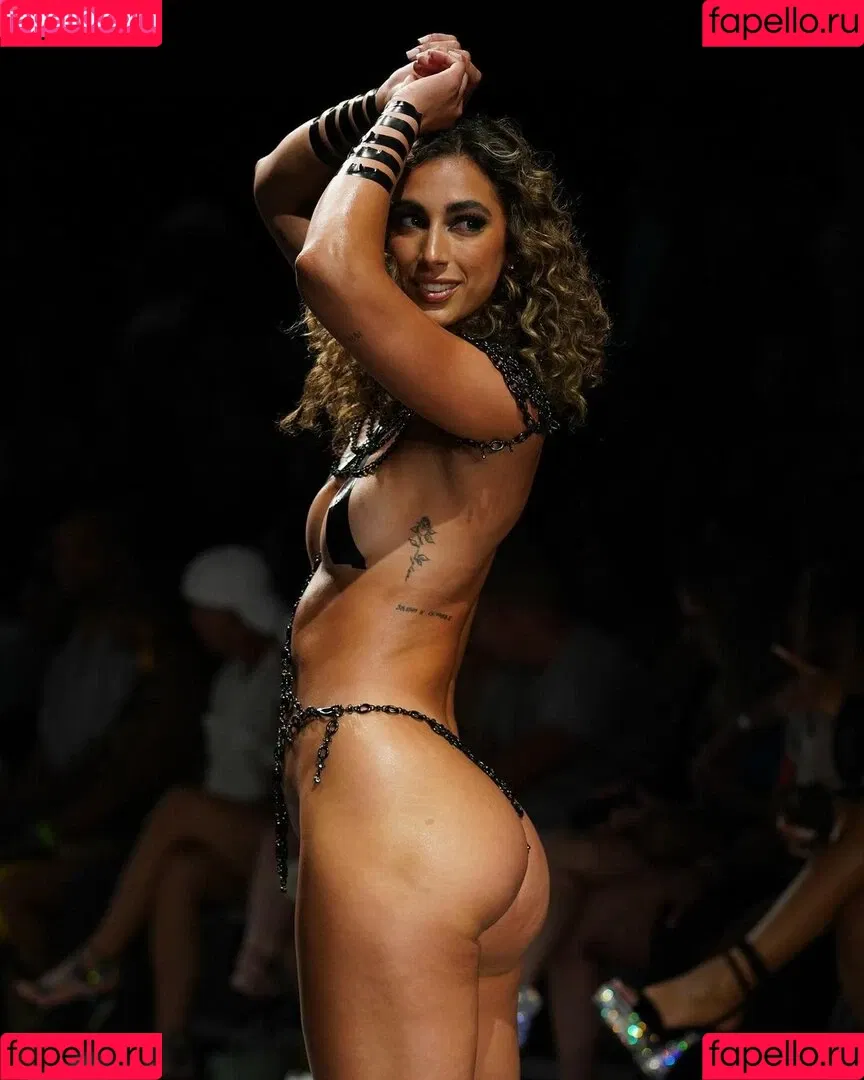 Alexia Balistreri Onlyfans Photo Gallery 